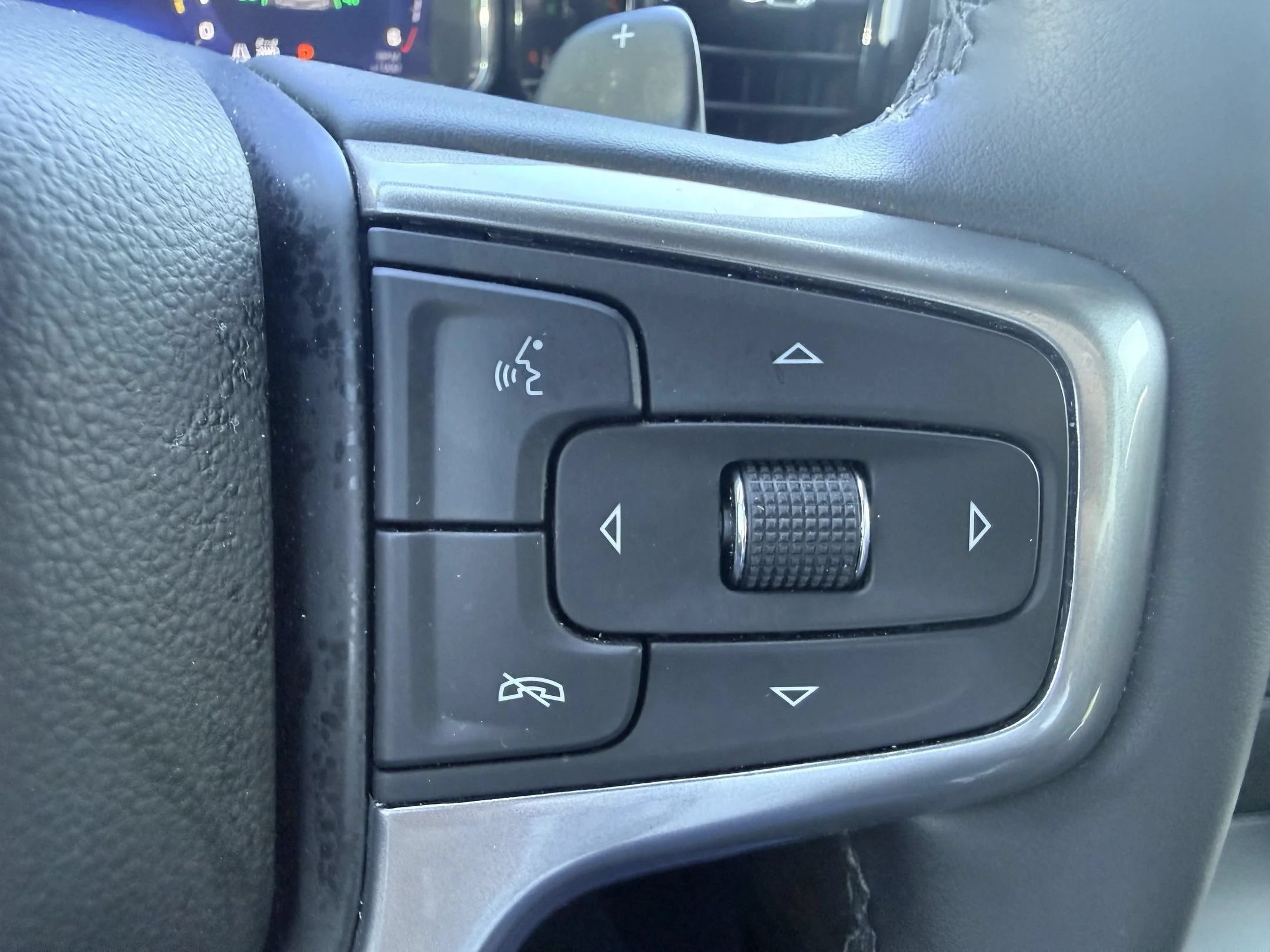 Used 2024 Black Chevrolet LT image 28