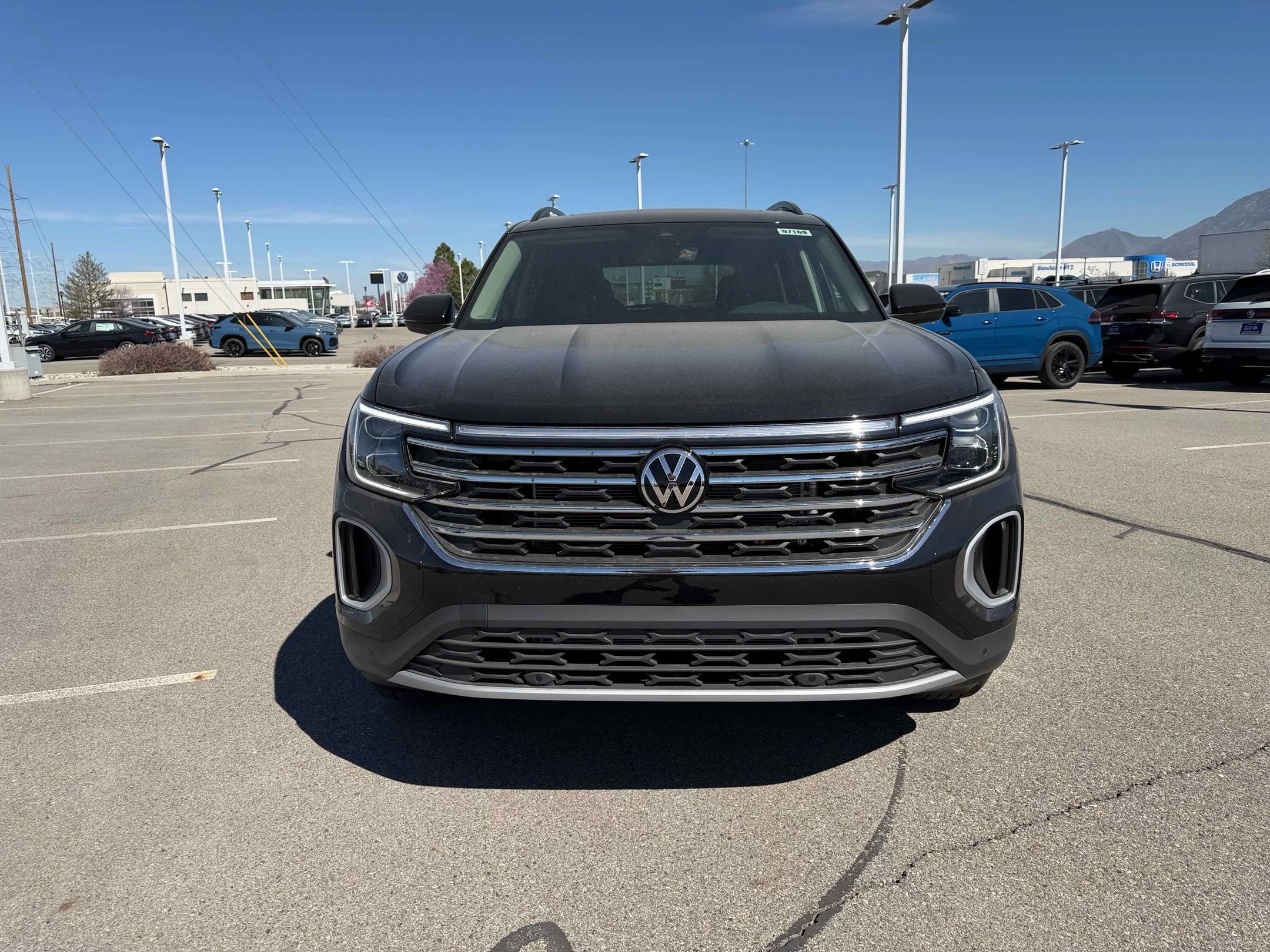 New 2026 Deep Black Volkswagen 2.0T SE w/Technology image 11