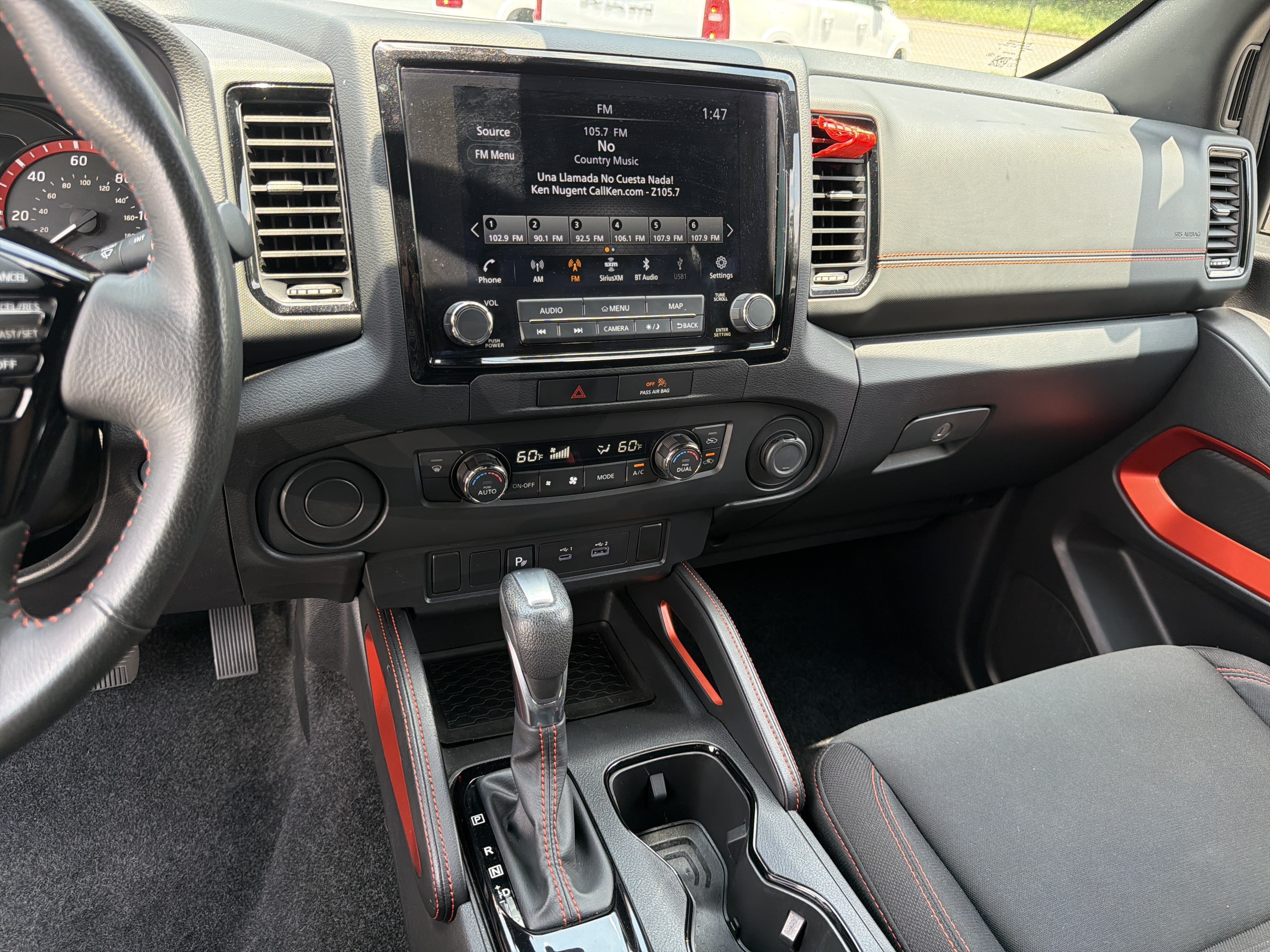 Used 2022 Super Black Nissan PRO-X image 32