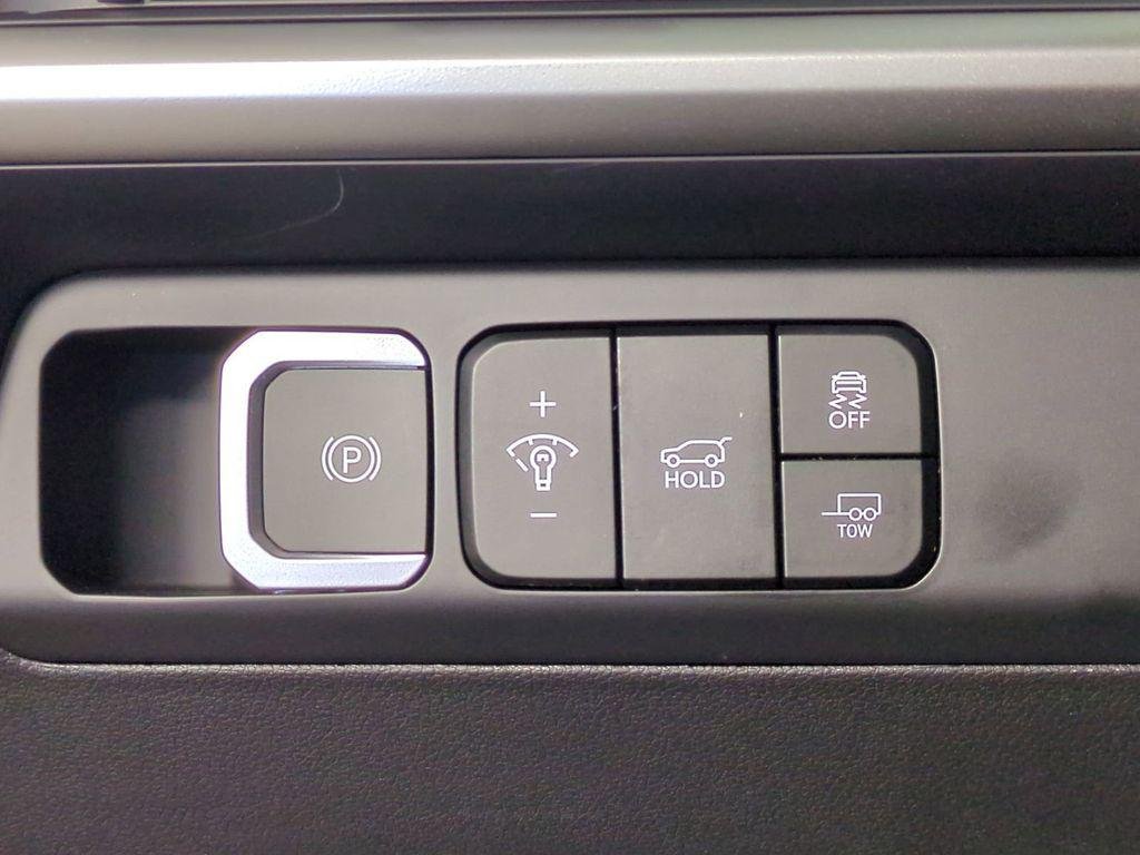 New 2026 Green Hyundai XRT AWD image 30