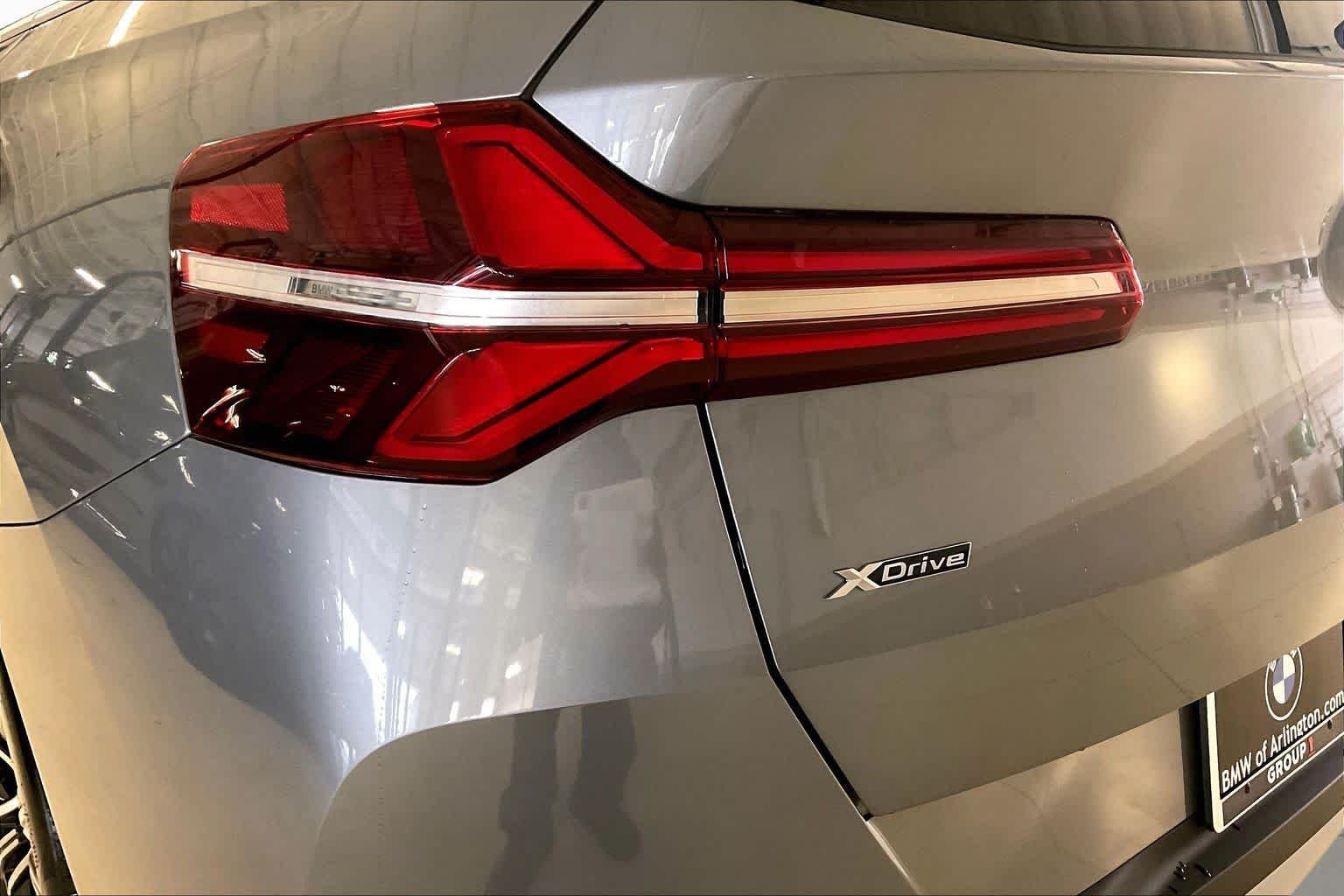 Used 2026 Skyscraper Grey Metallic BMW 30 xDrive image 15