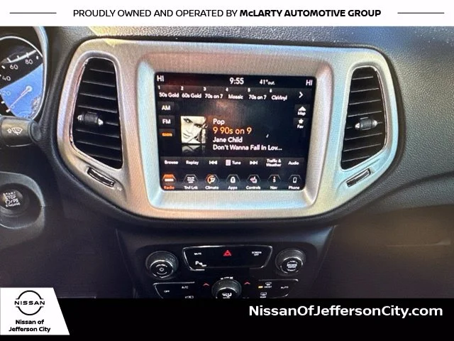 Used 2019 White Jeep Limited image 11