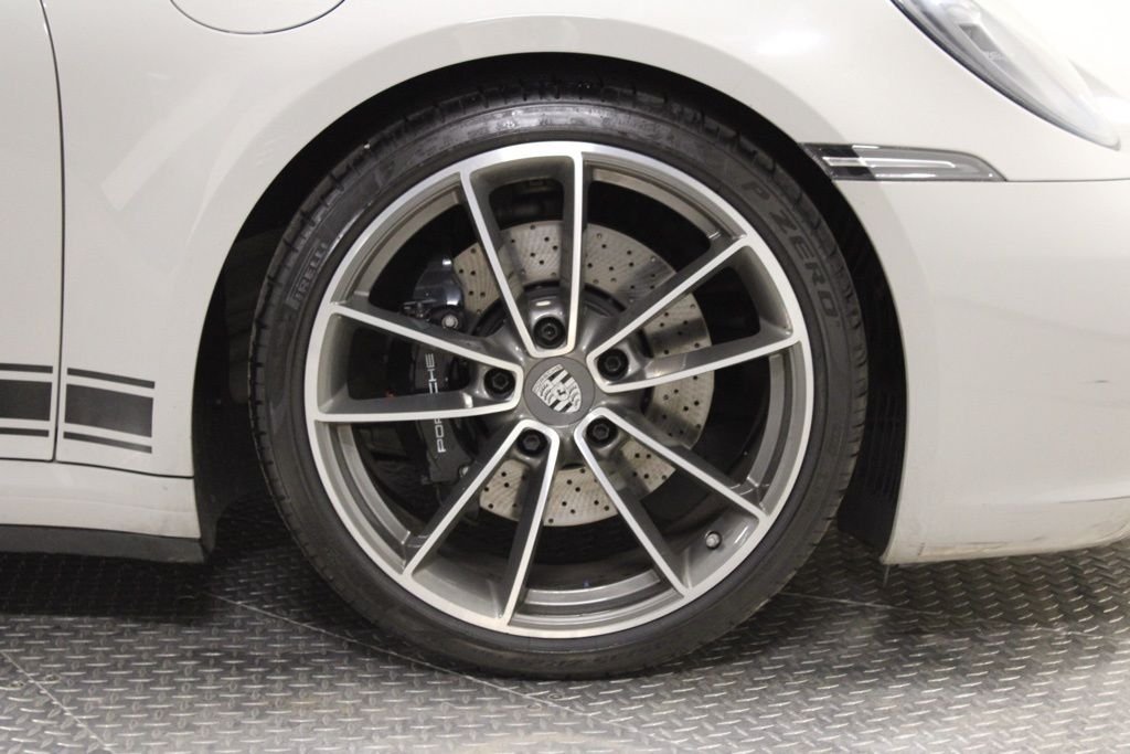 Used 2024  Porsche Carrera 4S image 14