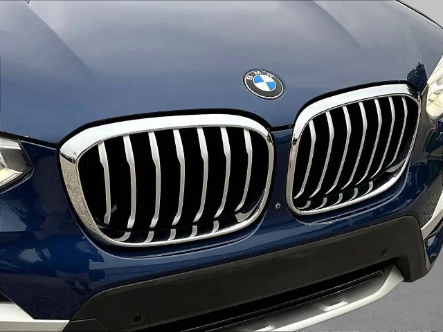 Used 2021 Blue BMW sDrive30i image 36