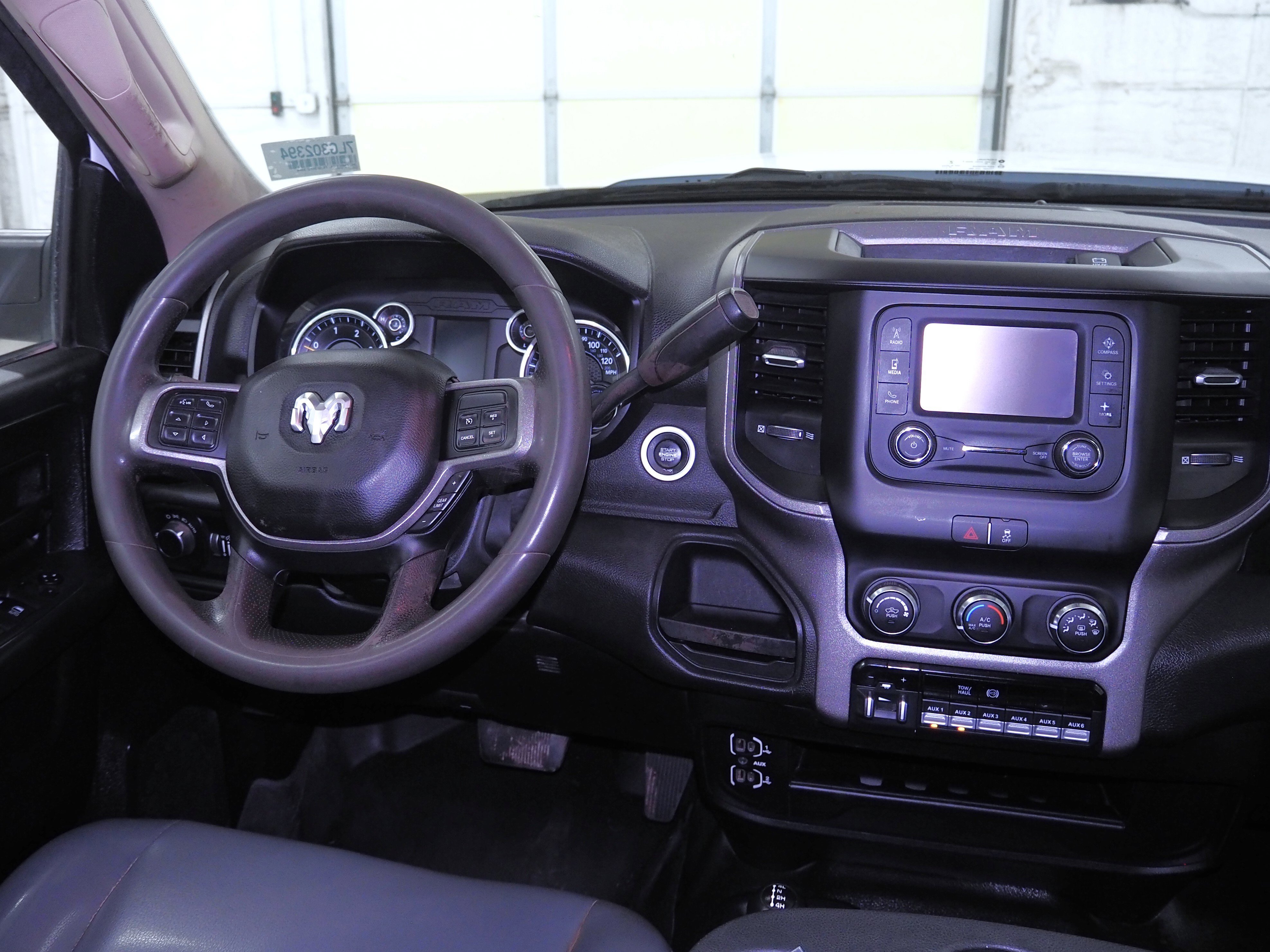 2020 Ram 3500 Tradesman photo 2