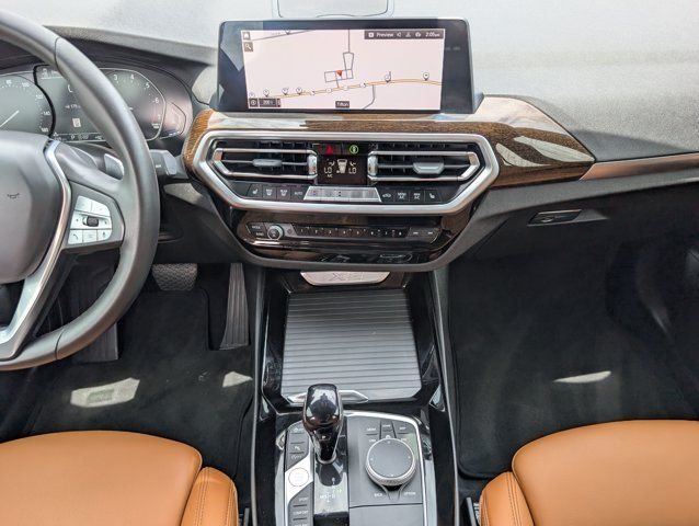 Used 2022 White BMW sDrive30i image 7