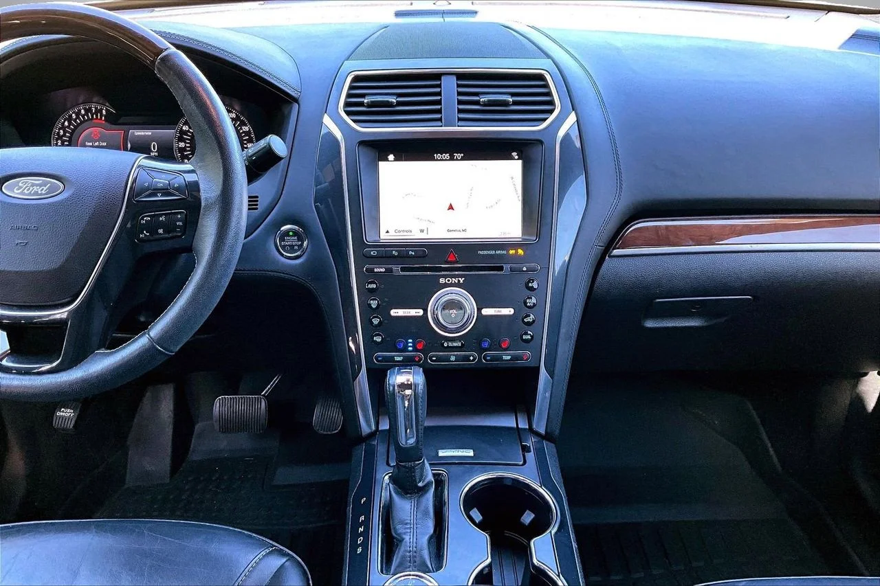 Certified Used 2018 Gray Ford Platinum image 12