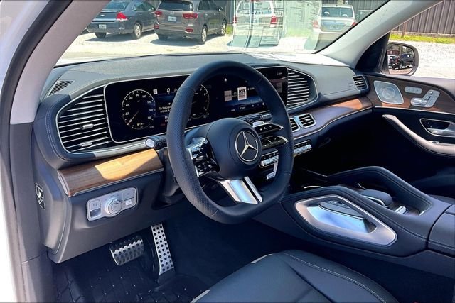 New 2026 Polar White Mercedes-Benz GLS 450 image 5