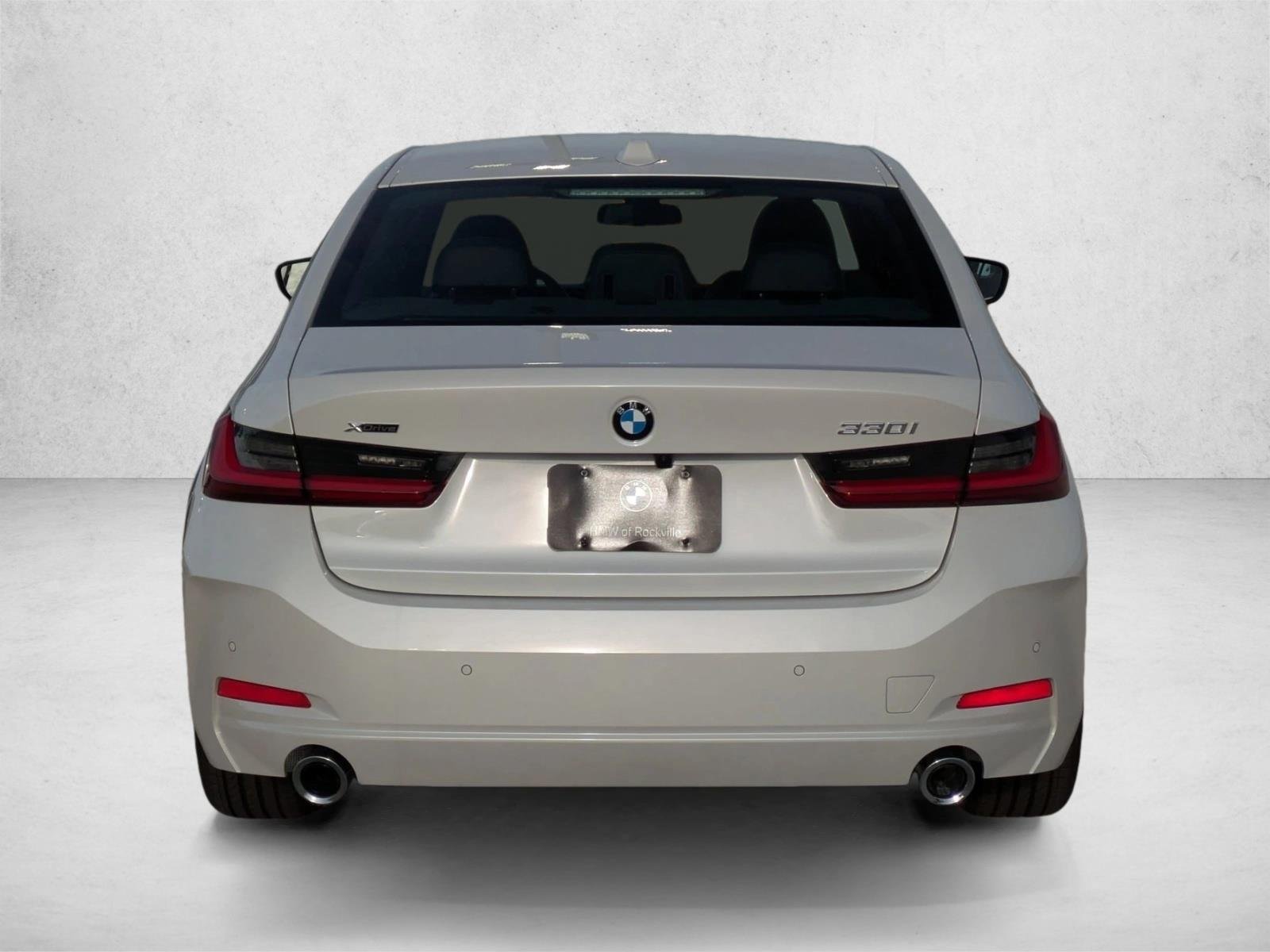 2026 BMW 3 Series 330i - Photo 8