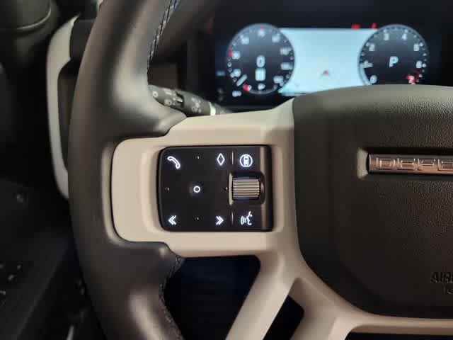 Used 2026 Santorini Black Metallic Land Rover S image 28