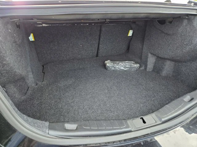 Used 2020 Black Ford SE image 15