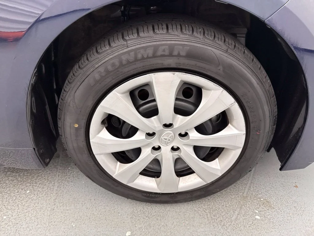 Used 2024  Toyota LE image 16