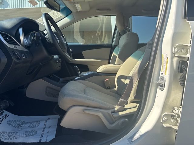 Used 2015 White Dodge SE image 9