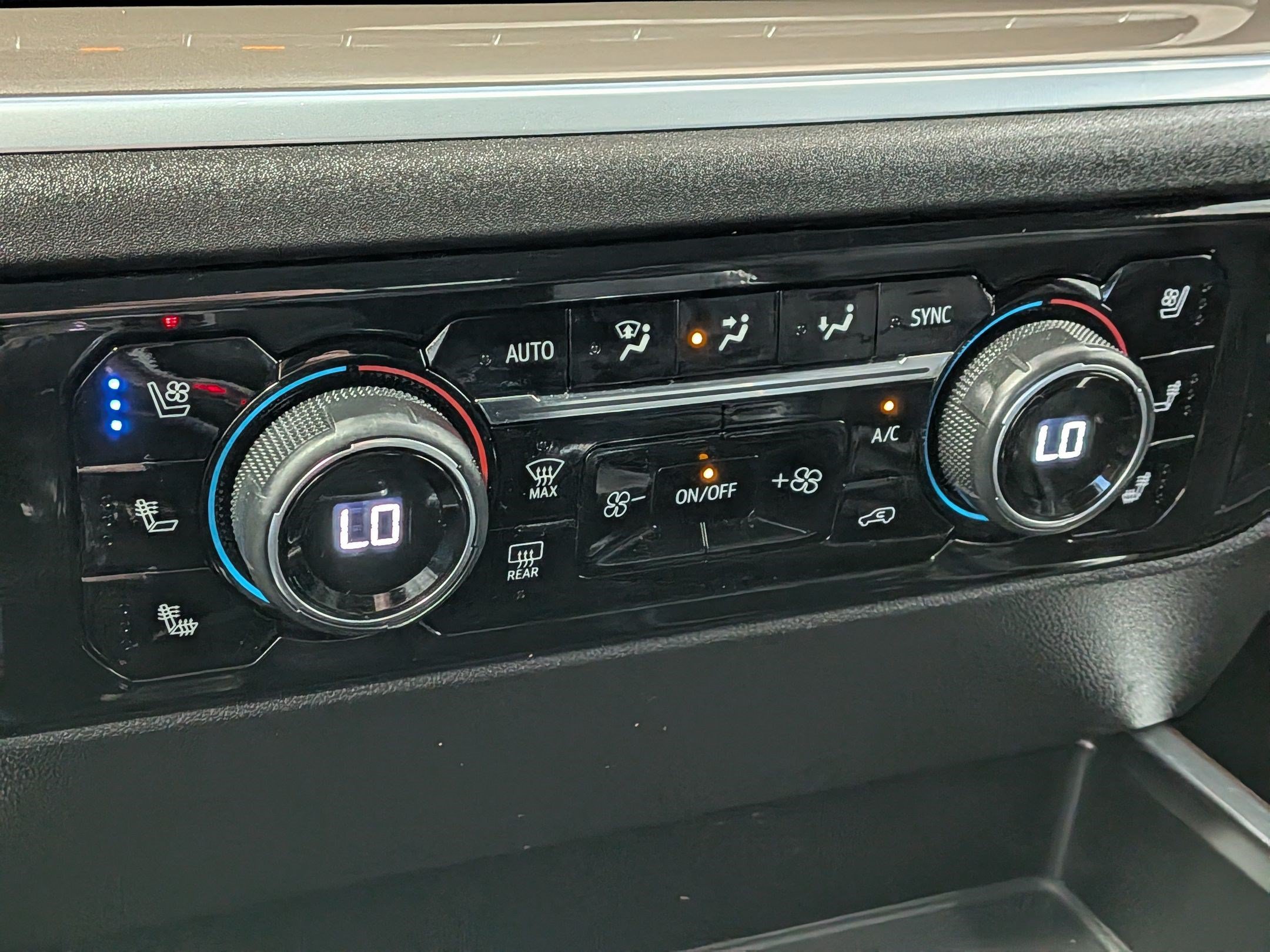 Used 2022 Dark Ash Metallic Chevrolet High Country image 23
