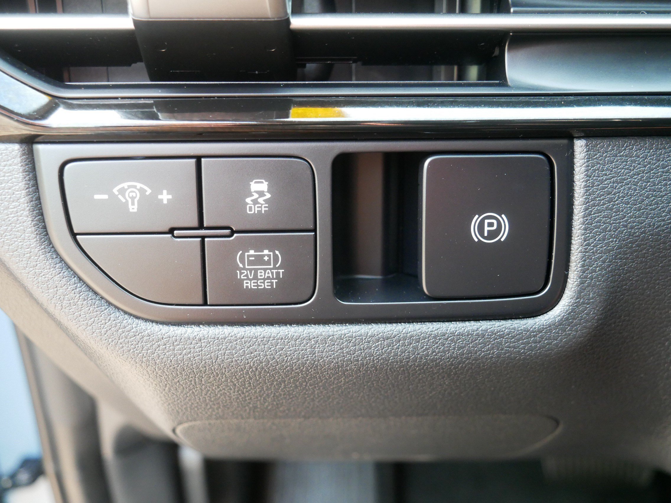 Certified Used 2026 Heritage Blue Kia S image 26