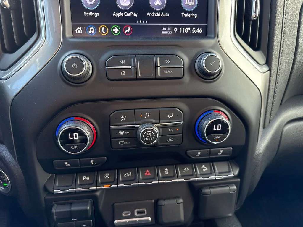 Used 2021 Pearl Chevrolet LT Trail Boss image 19