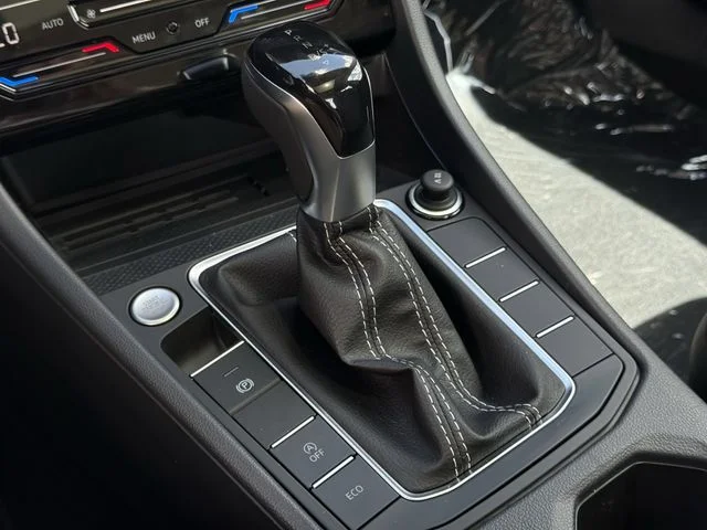 New 2026 Gray Volkswagen 1.5T SE image 18