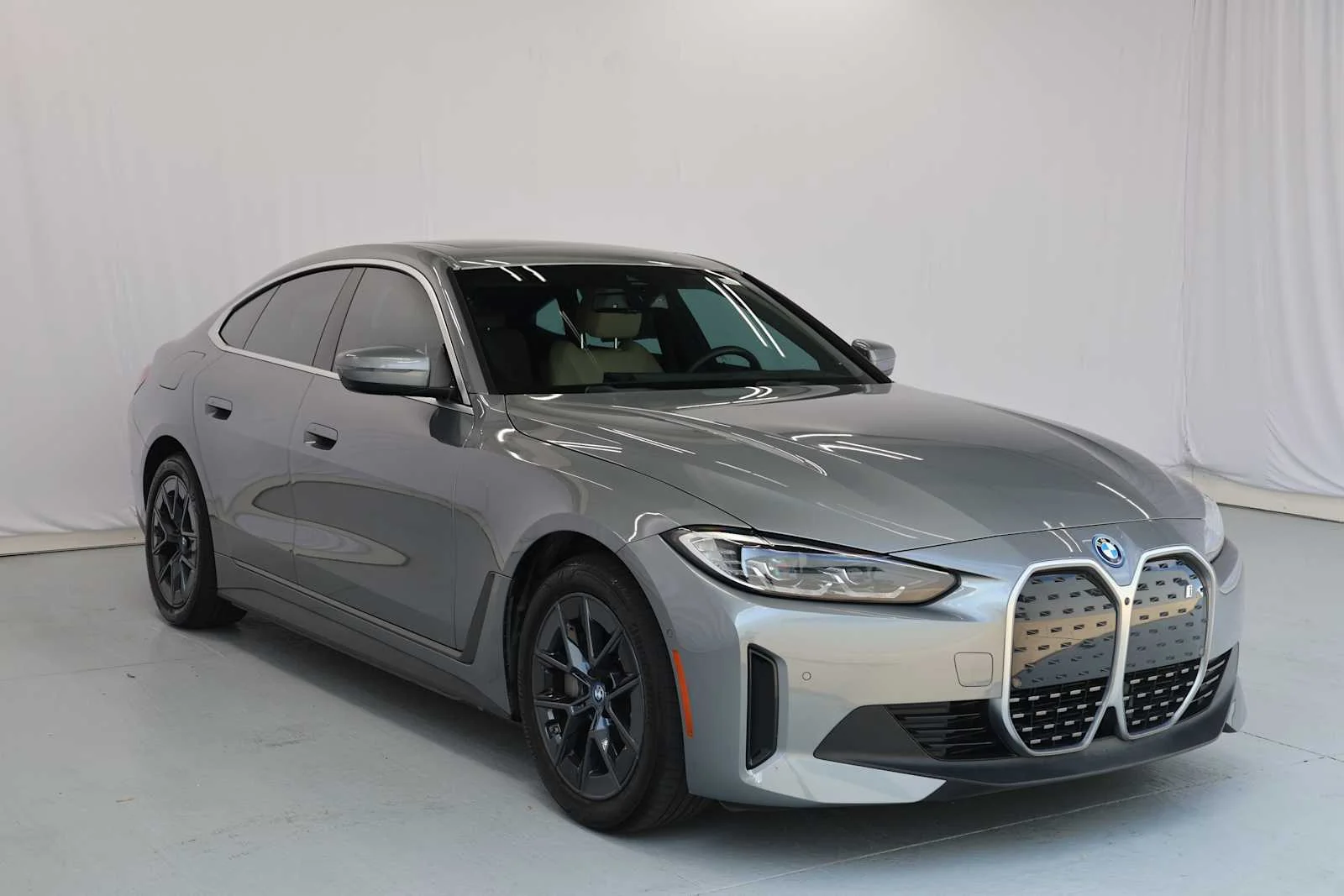 Certified Used 2024 Skyscraper Grey Metallic BMW eDrive35 image 4