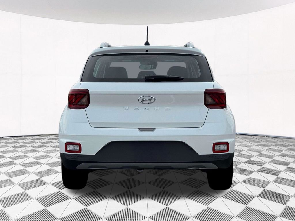 New 2026 White Hyundai SEL image 10