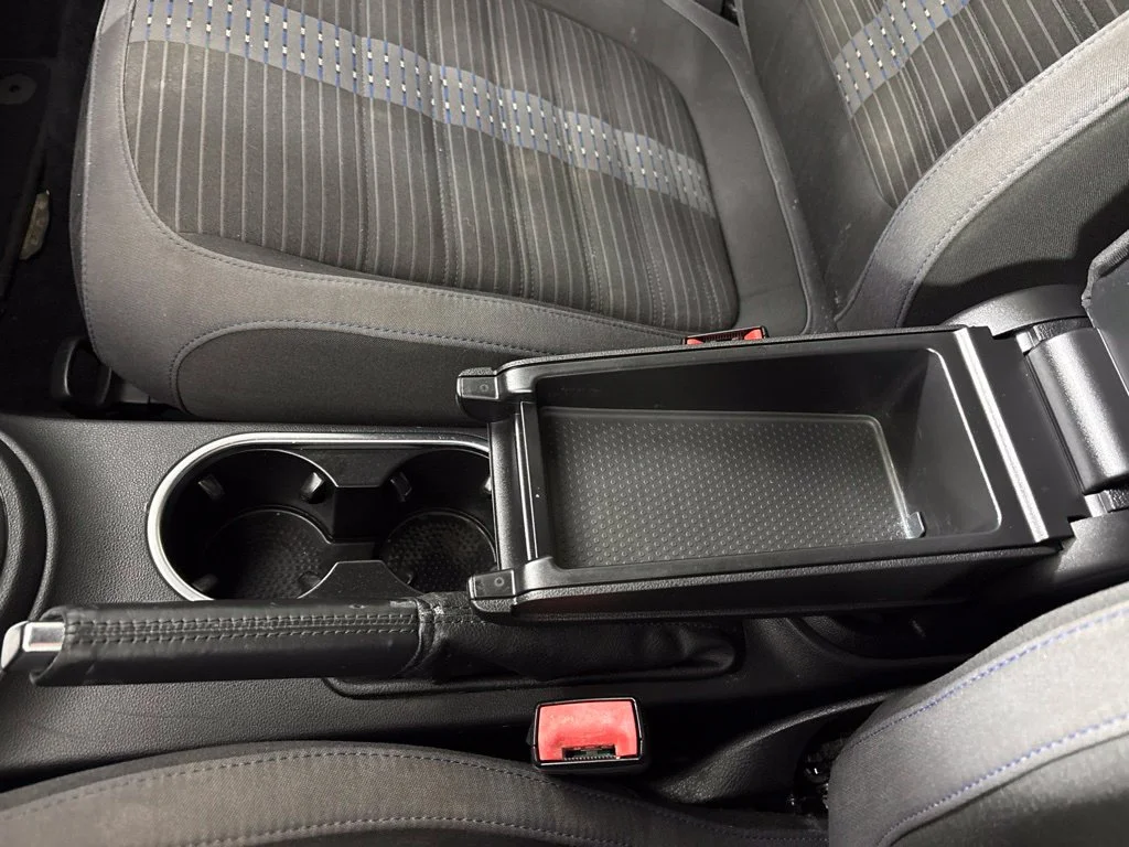 Used 2014 Black Volkswagen 2.0T R-Line image 38