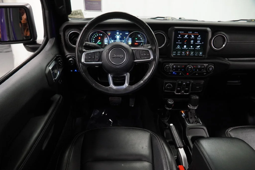 Certified Used 2023  Jeep Sahara 4xe image 25