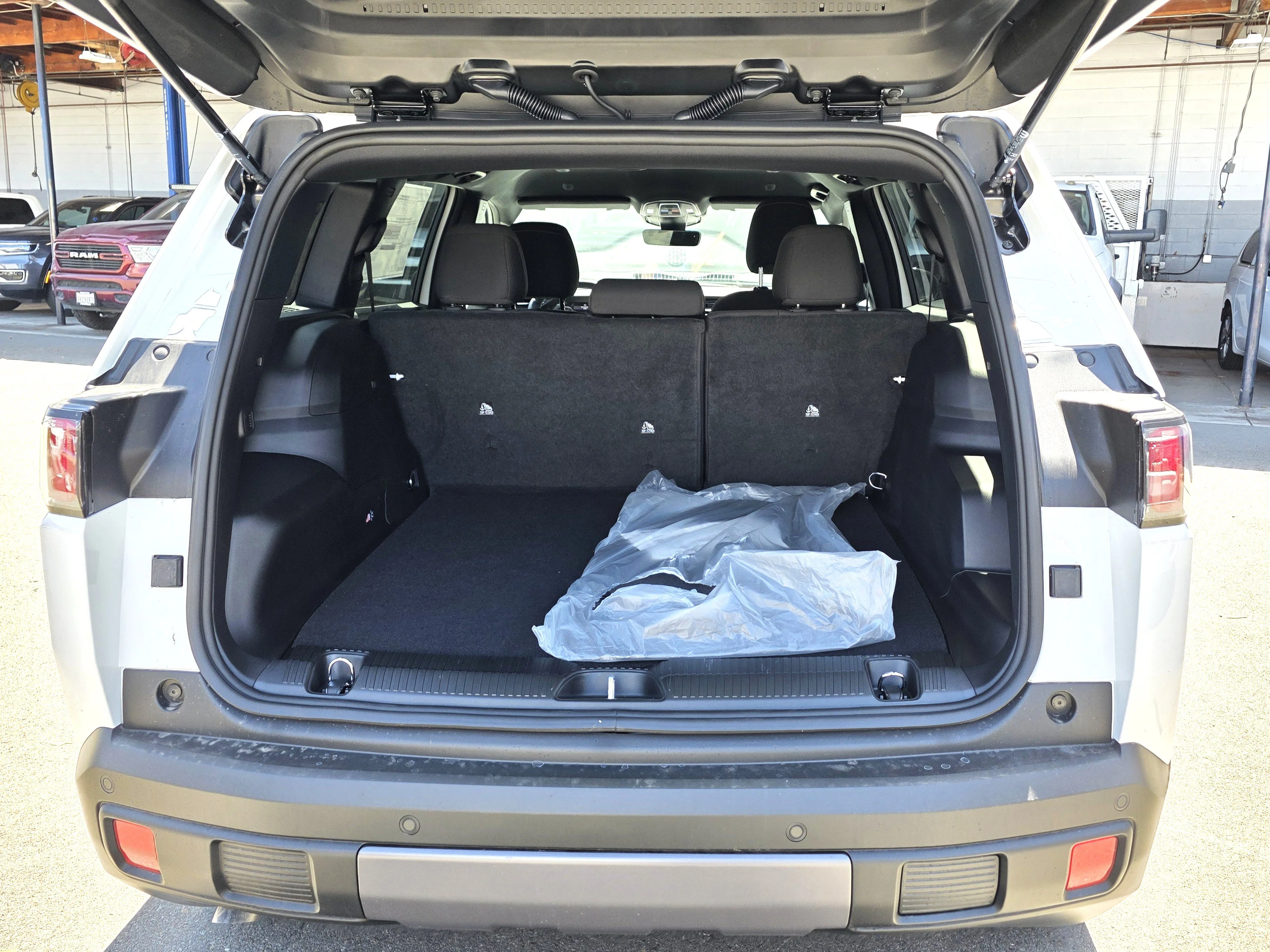 New 2026 Bright White Clearcoat Jeep Laredo image 17