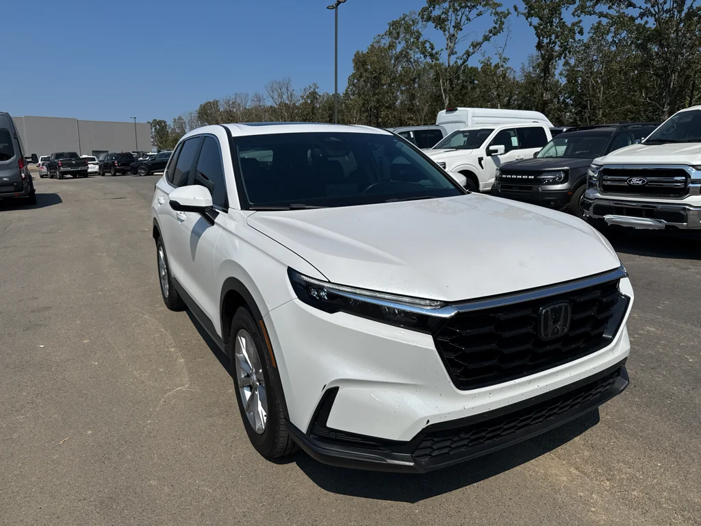 Used 2024 White Honda EX-L image 3