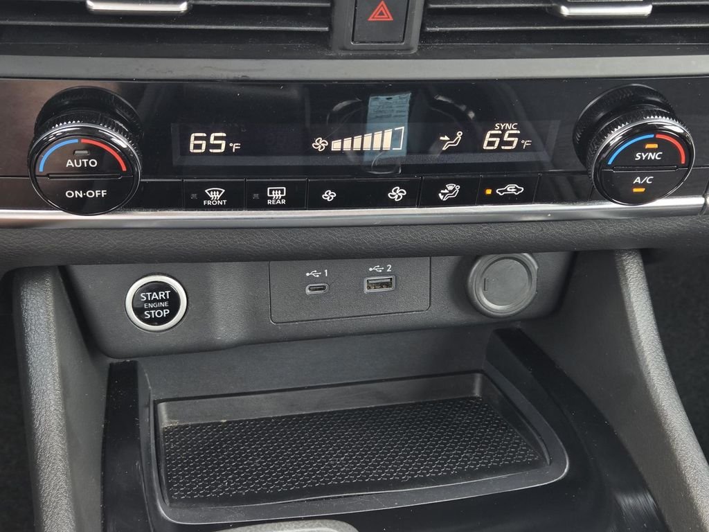 Used 2023 Gun Metallic Nissan SV image 27
