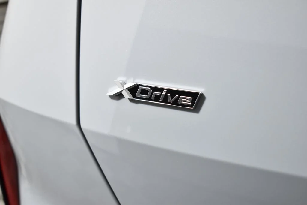 Used 2026 Gray BMW 30 xDrive image 40
