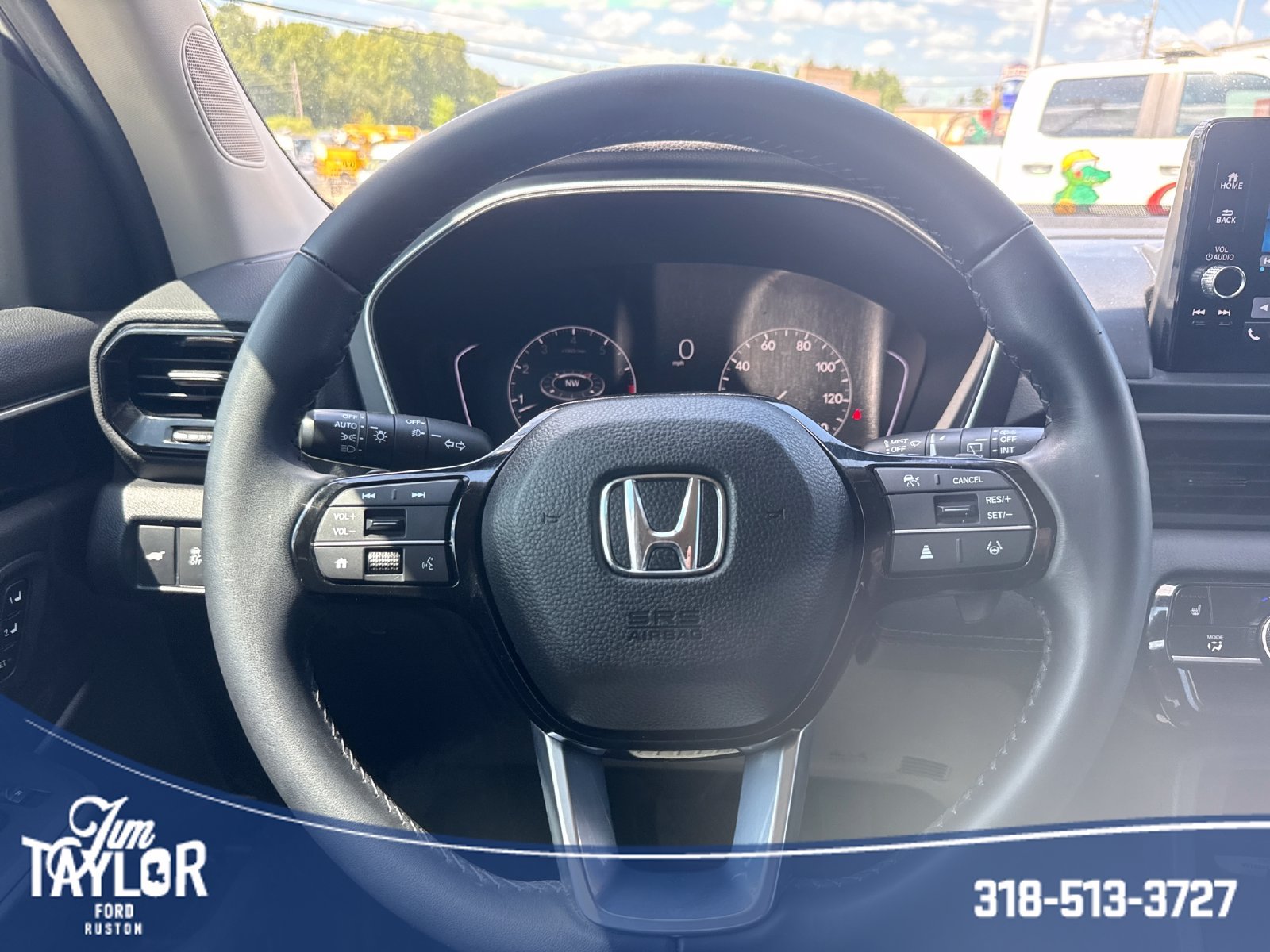 Used 2025 White Honda EX-L image 17