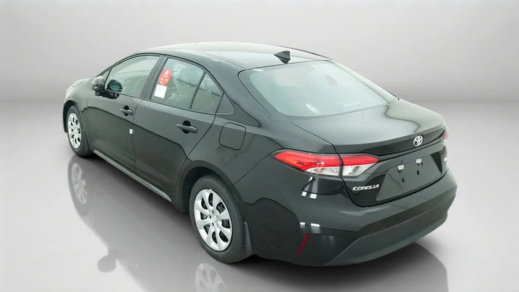 New 2027 Inked Toyota LE image 14
