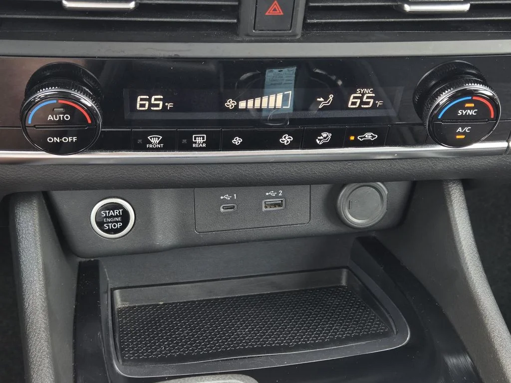 Used 2023 Gun Metallic Nissan SV image 27