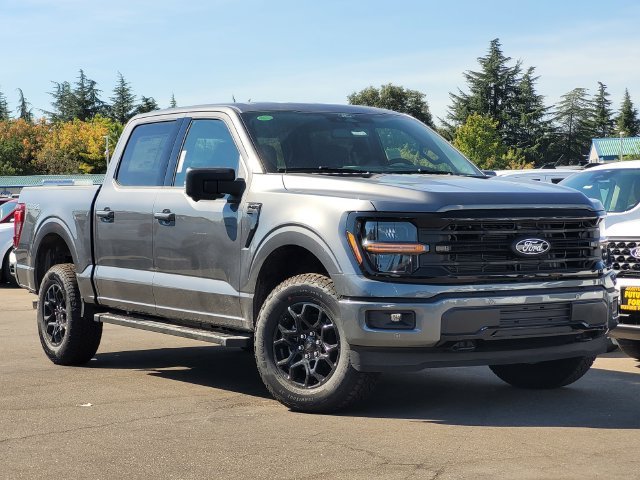 New 2026 Gray Ford XLT image 1