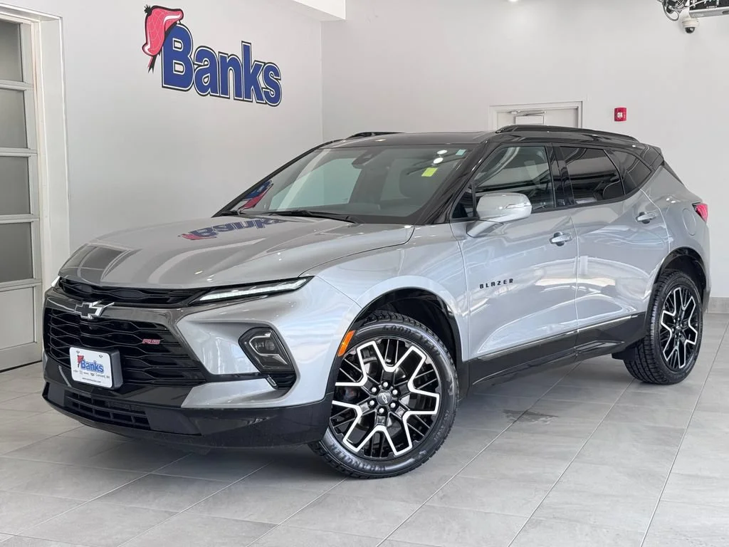 2023 Chevrolet Blazer RS - Photo 2
