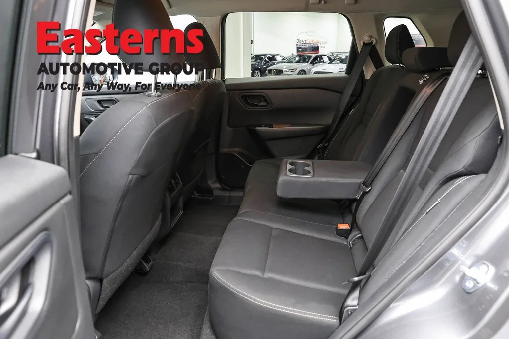 Used 2024 Gray Nissan S image 22