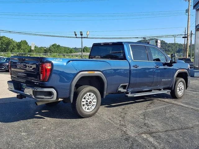 Used 2022 Blue GMC SLE image 2
