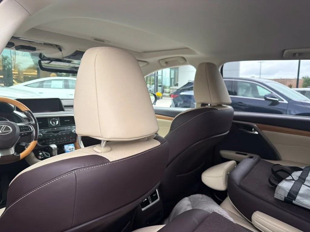 Used 2019 Obsidian Lexus 350L Luxury image 13