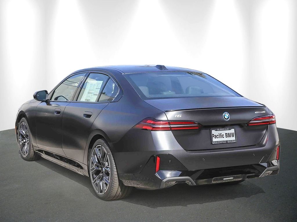 New 2026 Frozen Deep Grey BMW eDrive40 image 4