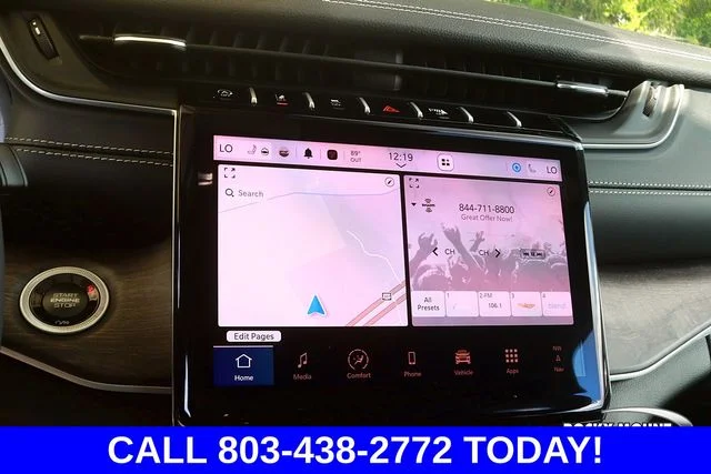 Used 2025 Gray Jeep Limited image 29