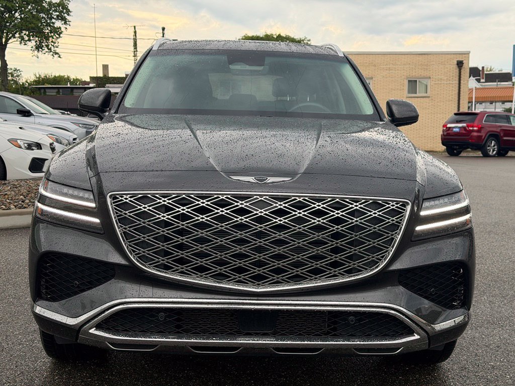 Used 2025 Gray Genesis 2.5T image 7