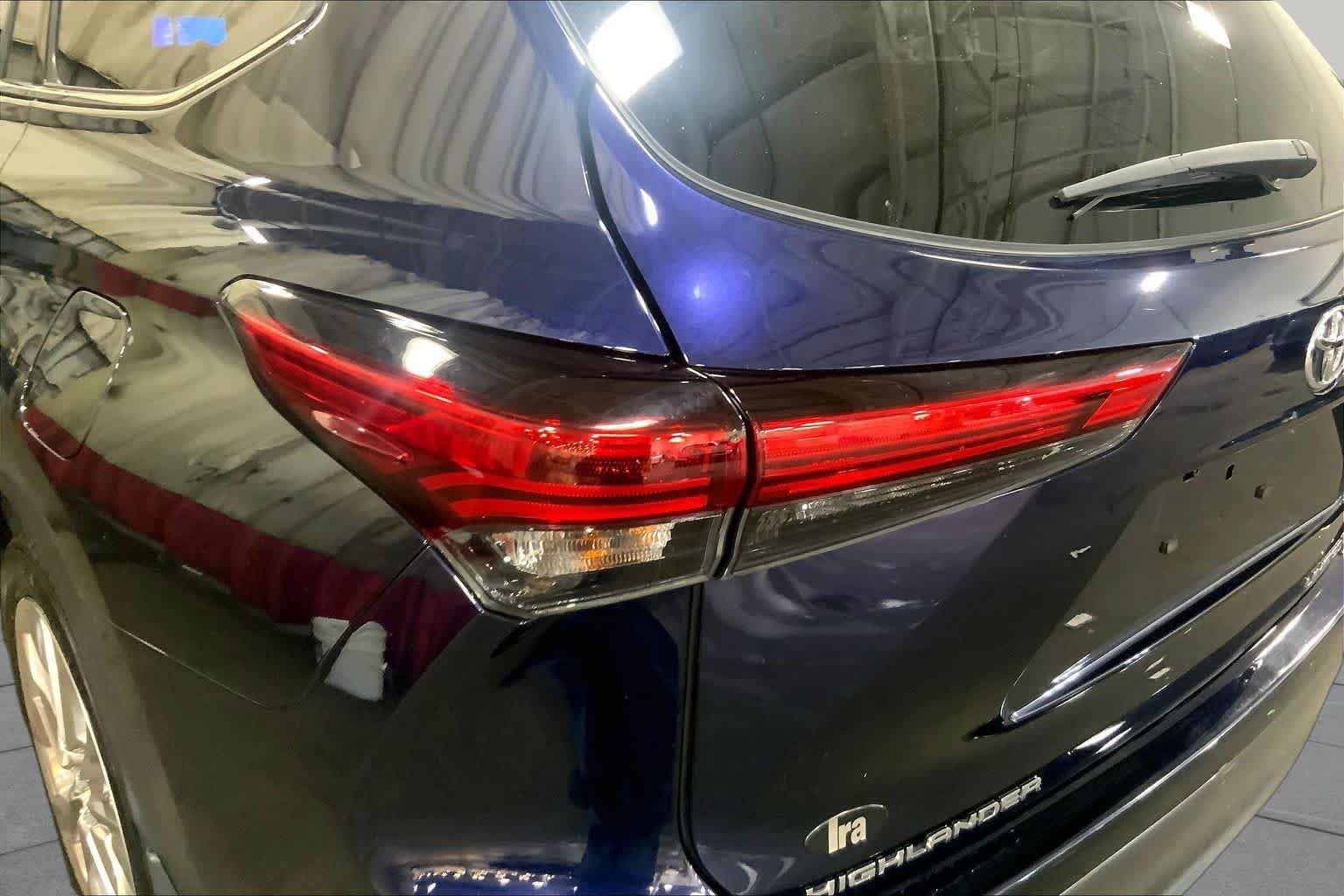Used 2023 Blueprint Toyota Limited image 29
