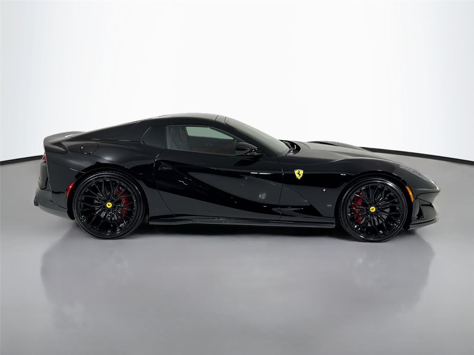 Used 2021 Nero Ferrari  image 52