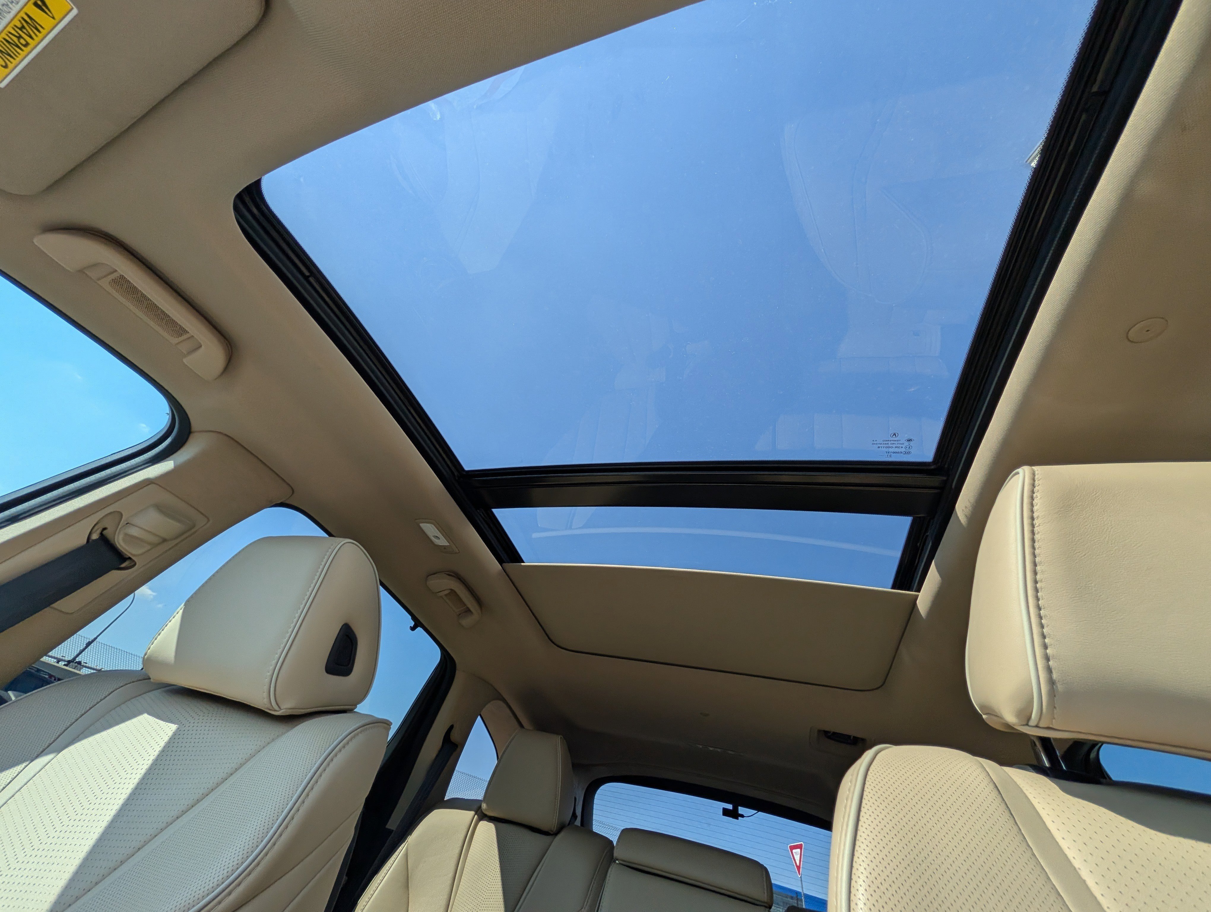 Used 2022 Platinum White Pearl Acura w/Advance Package image 32