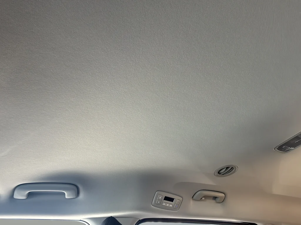 New 2027 Ceramic Silver Kia LXS image 19