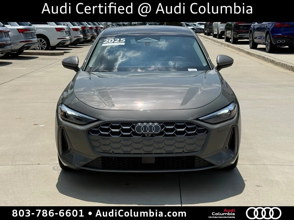 Used 2025  Audi 2.0T Premium image 8