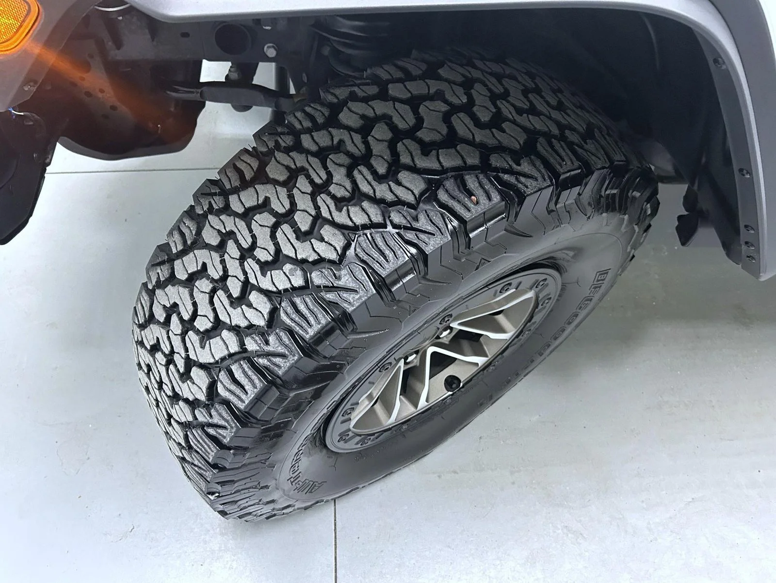 Used 2024 White Jeep Rubicon 392 image 24