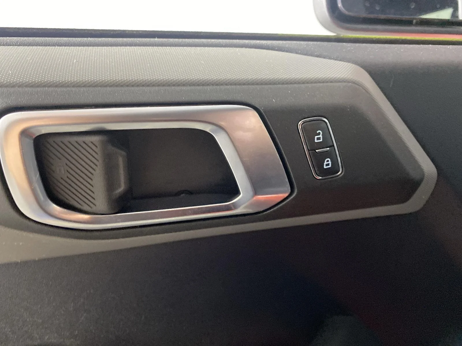 Used 2023 Red Ford Base image 11