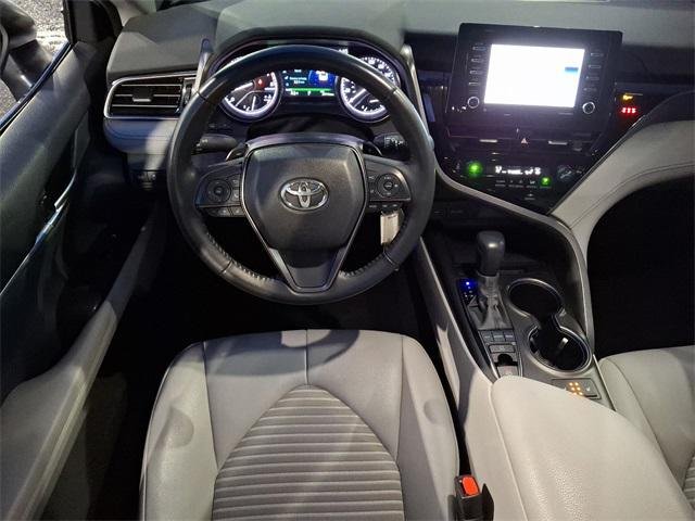 Certified Used 2022 White Toyota SE image 18