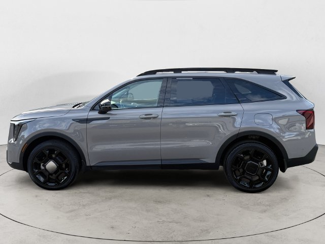 Used 2025 Wolf Gray Kia X-Line SX Prestige image 8