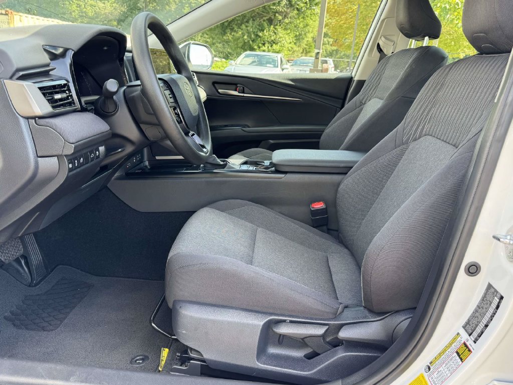 Used 2026 White Toyota LE image 21